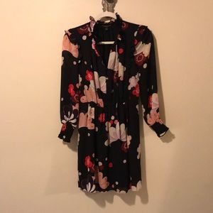 (Sale) Ann Taylor Long sleeve floral dress